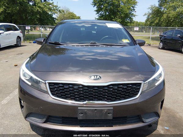 2017 KIA FORTE LX