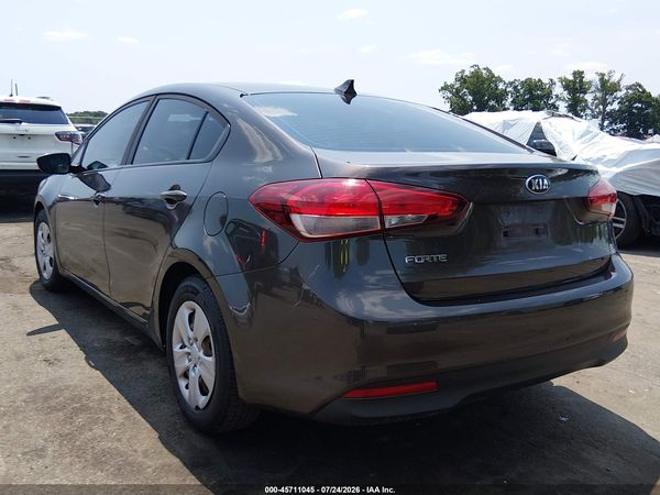 2017 KIA FORTE LX