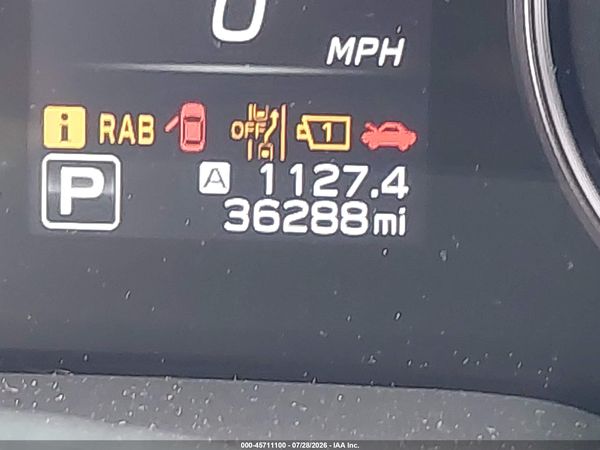 2025 SUBARU CROSSTREK LIMITED — I118