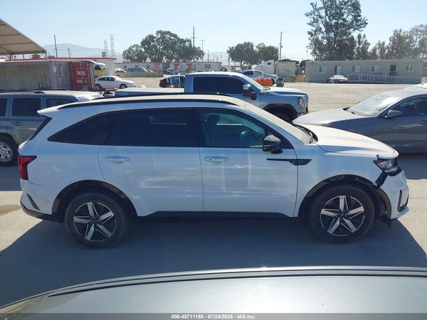 2023 KIA SORENTO S