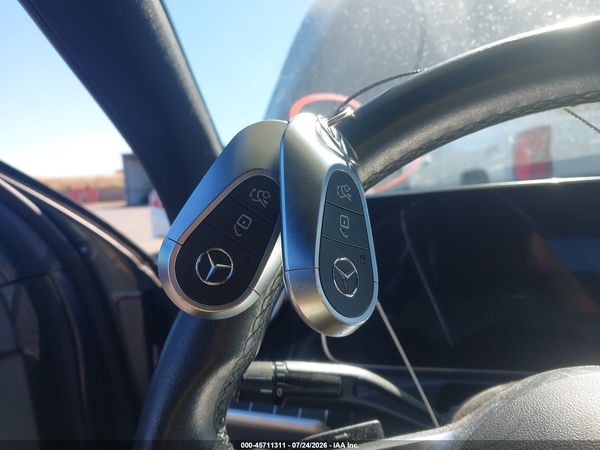 2022 MERCEDES-BENZ C 300 SEDAN