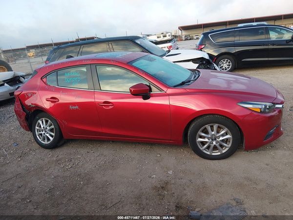 2018 MAZDA MAZDA3 TOURING