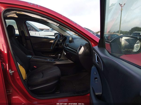 2018 MAZDA MAZDA3 TOURING