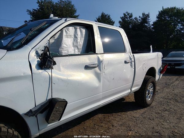 2016 RAM 2500 BIG HORN