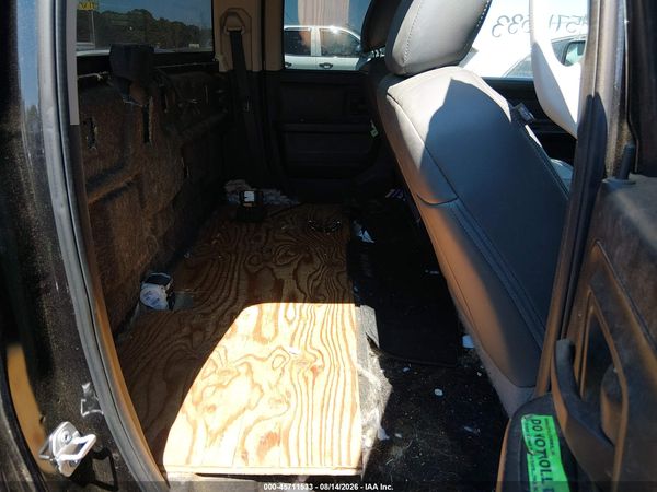 2018 RAM 1500 EXPRESS  4X4 6'4 BOX