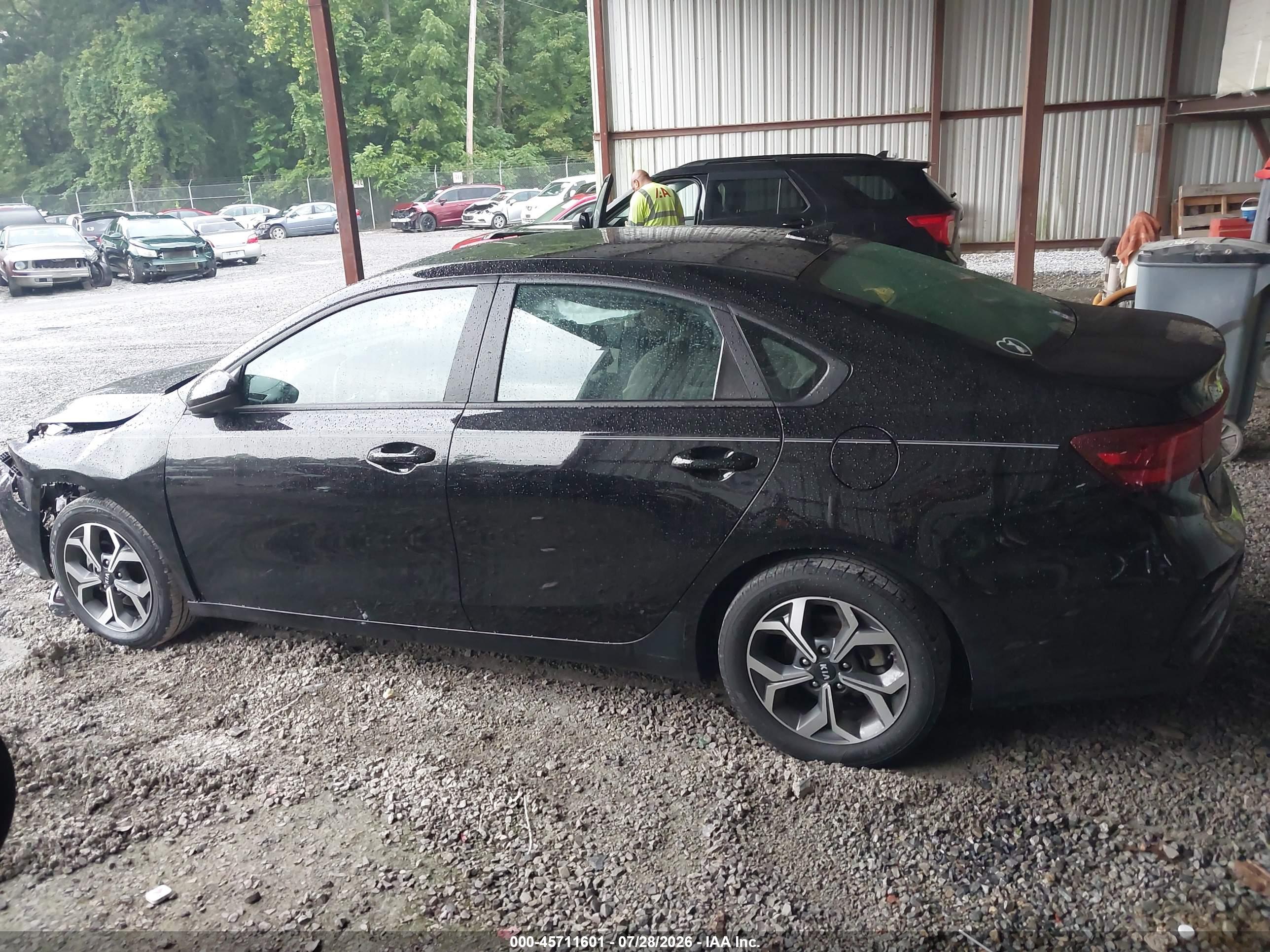 2021 KIA FORTE LXS