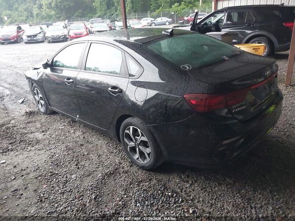 2021 KIA FORTE LXS