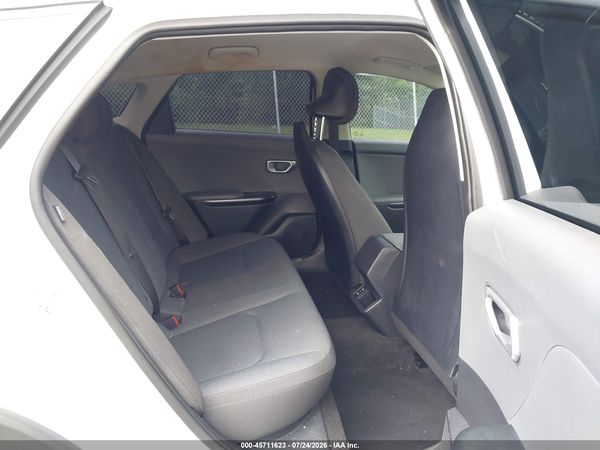 2025 KIA K4 LX