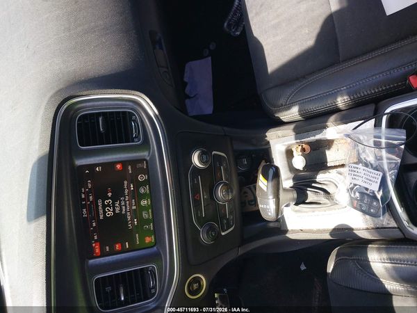 2015 DODGE CHARGER SXT
