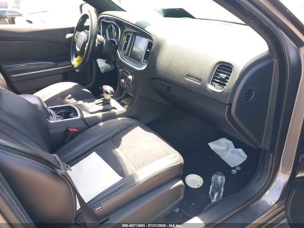 2015 DODGE CHARGER SXT