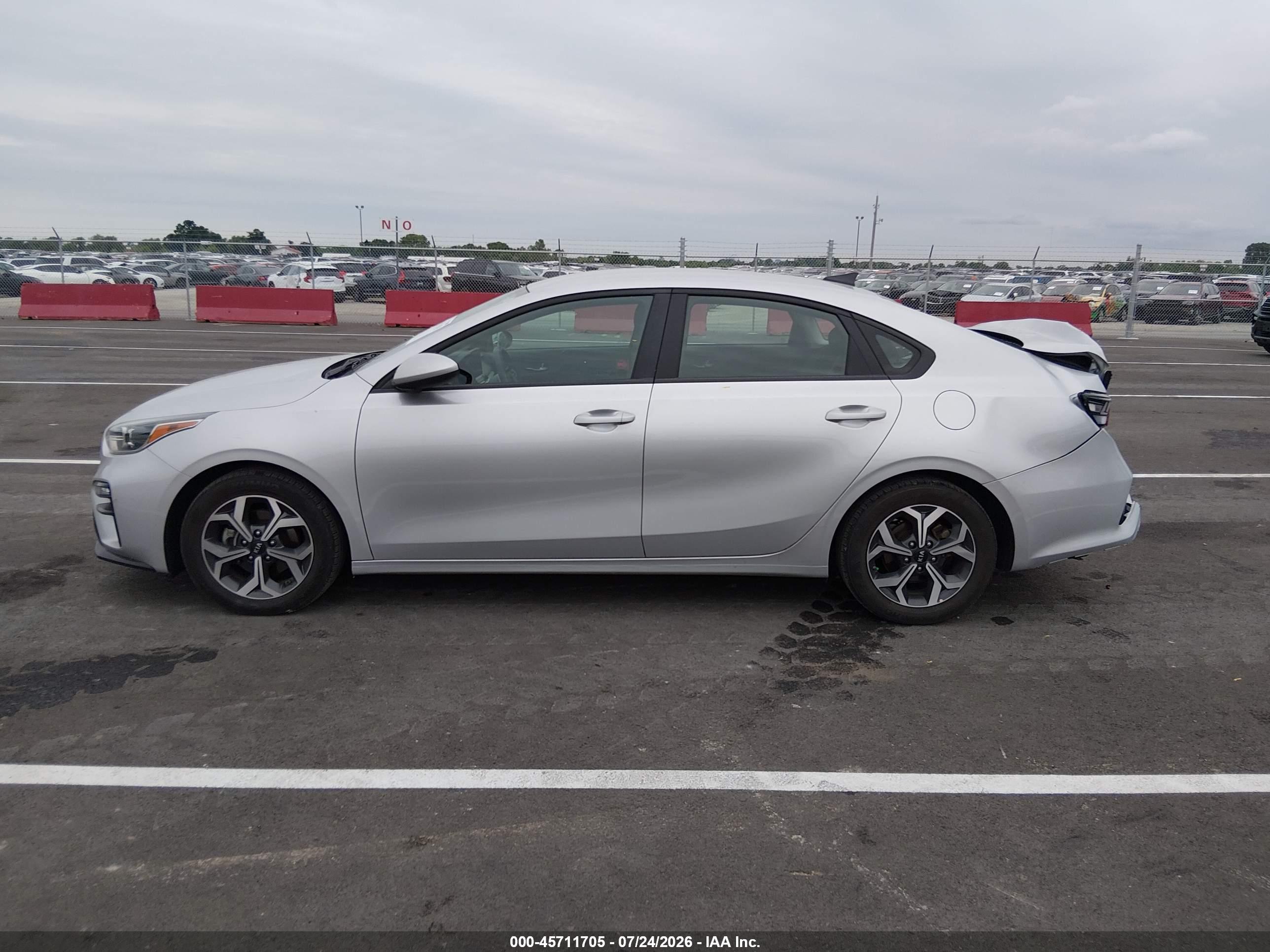 2021 KIA FORTE LXS