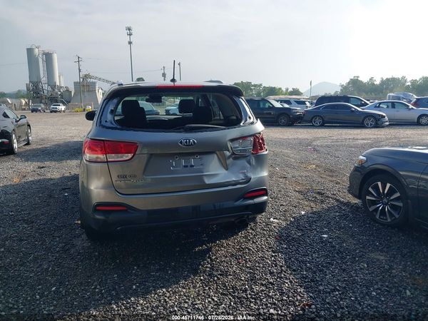 2017 KIA SORENTO 2.4L LX
