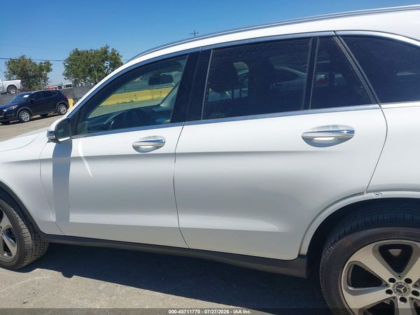 2019 MERCEDES-BENZ GLC 300 4MATIC