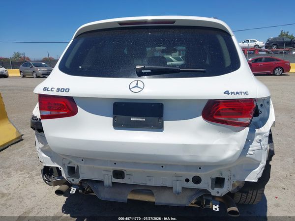 2019 MERCEDES-BENZ GLC 300 4MATIC