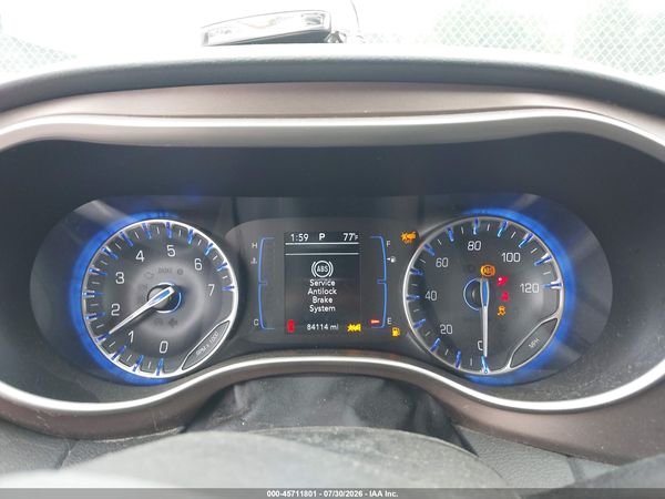 2023 CHRYSLER VOYAGER LX