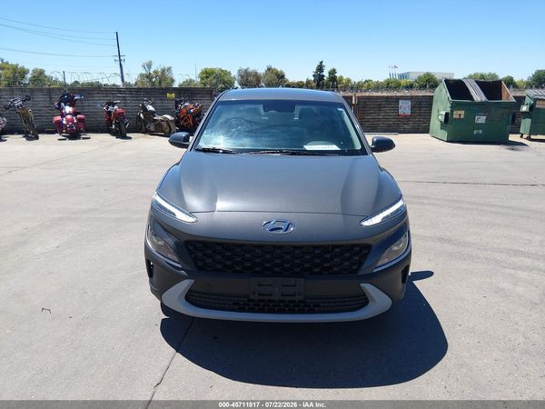 2023 HYUNDAI KONA SE