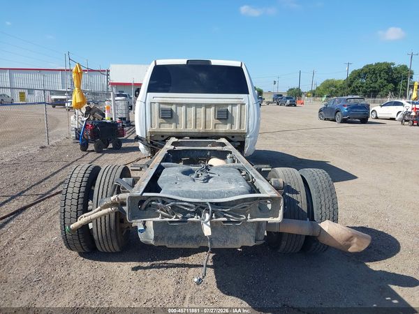 2017 RAM 5500 CHASSIS TRADESMAN/SLT/LARAMIE