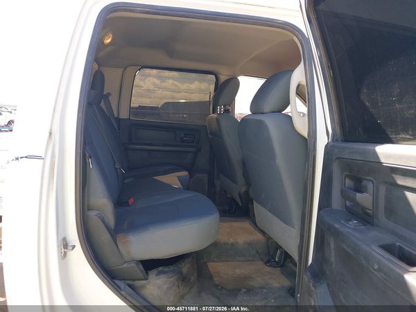 2017 RAM 5500 CHASSIS TRADESMAN/SLT/LARAMIE