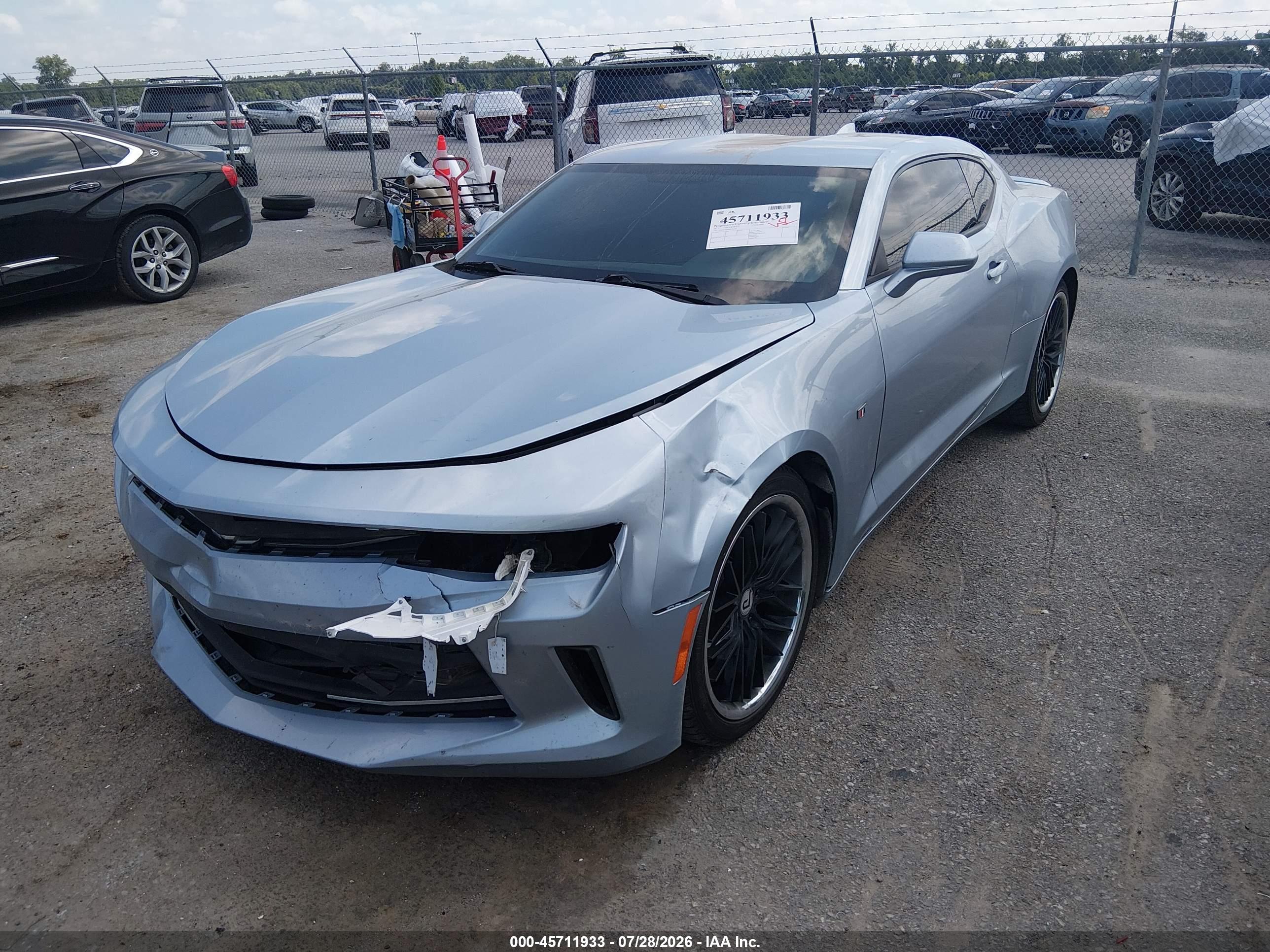 2017 CHEVROLET CAMARO 1LT — I2