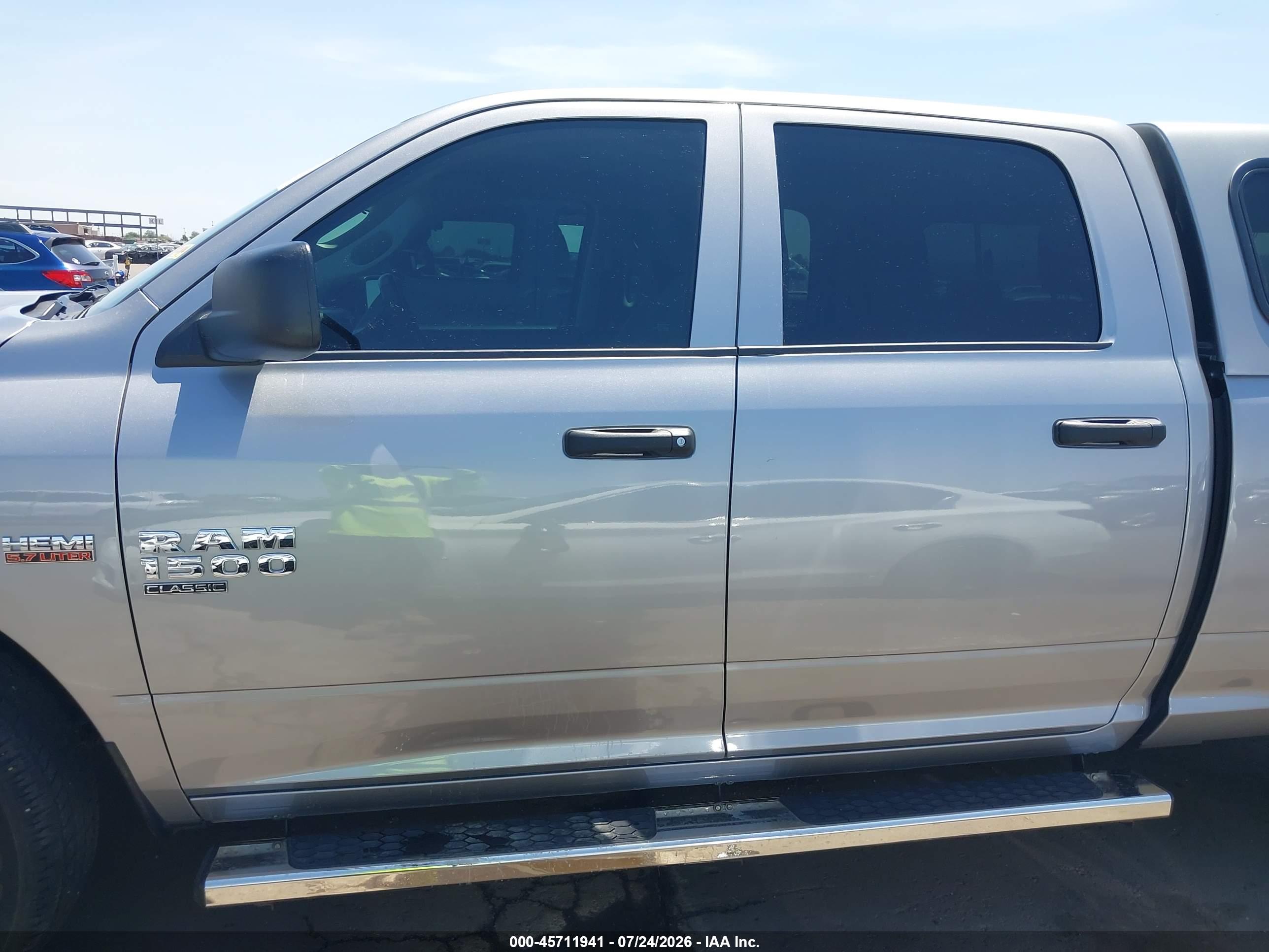 2023 RAM 1500 CLASSIC TRADESMAN  4X4 6'4 BOX