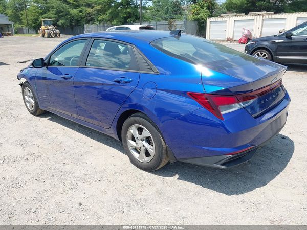 2022 HYUNDAI ELANTRA SE