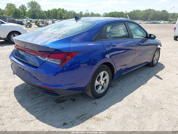 2022 HYUNDAI ELANTRA SE