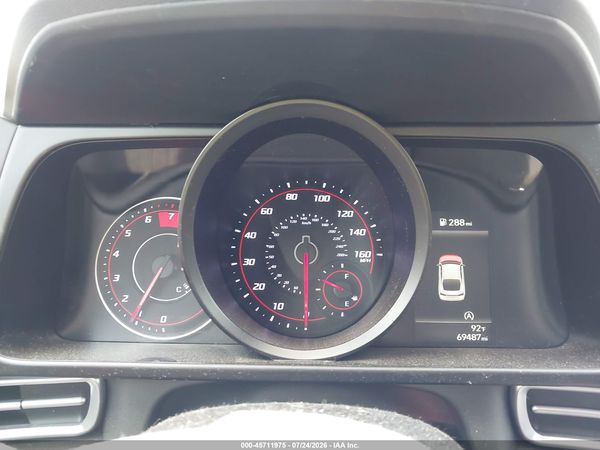 2022 HYUNDAI ELANTRA SE