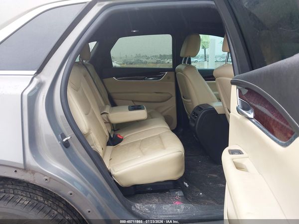 2017 CADILLAC XT5 LUXURY