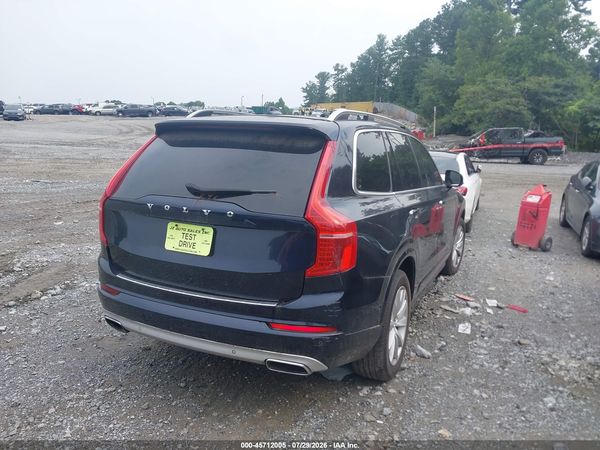 2016 VOLVO XC90 T6 MOMENTUM