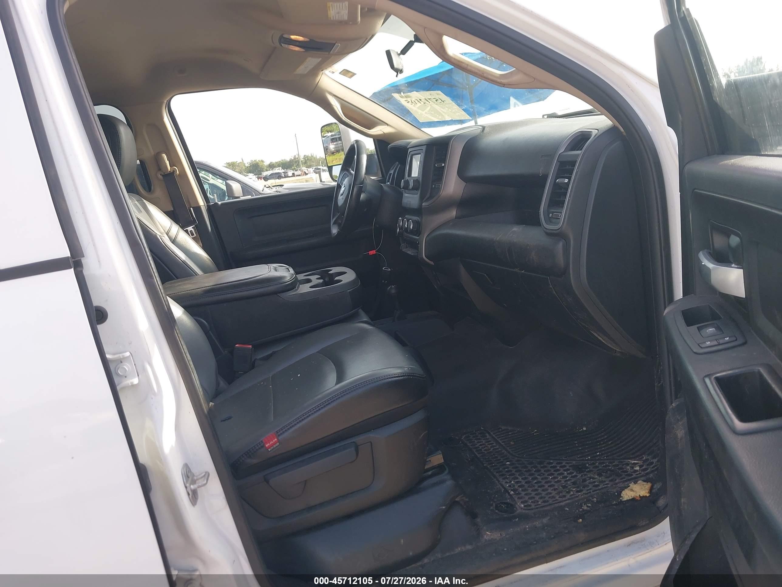 2019 RAM 2500 TRADESMAN  4X4 8' BOX