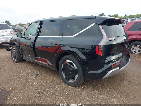 2025 KIA EV9 LAND