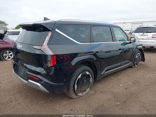 2025 KIA EV9 LAND