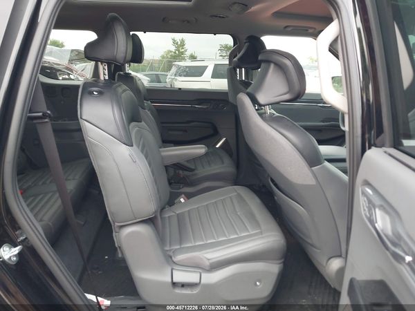2025 KIA EV9 LAND