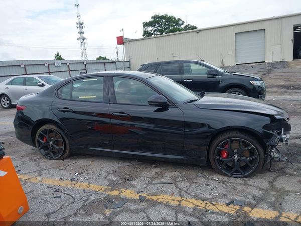 2021 ALFA ROMEO GIULIA TI AWD