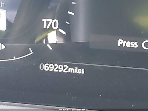 2022 LAND ROVER RANGE ROVER VELAR P250 R-DYNAMIC S