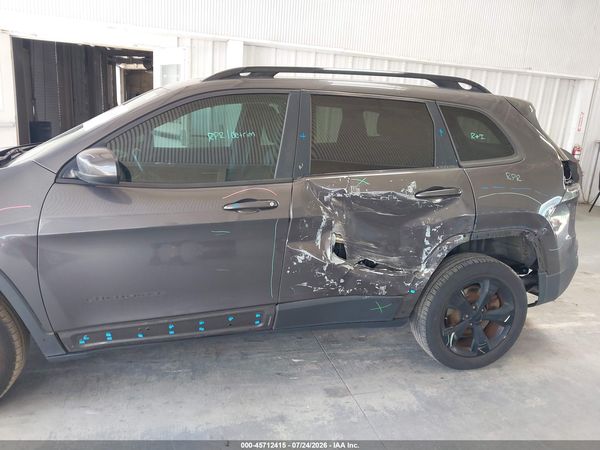 2018 JEEP CHEROKEE LATITUDE FWD