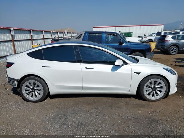 2021 TESLA MODEL 3