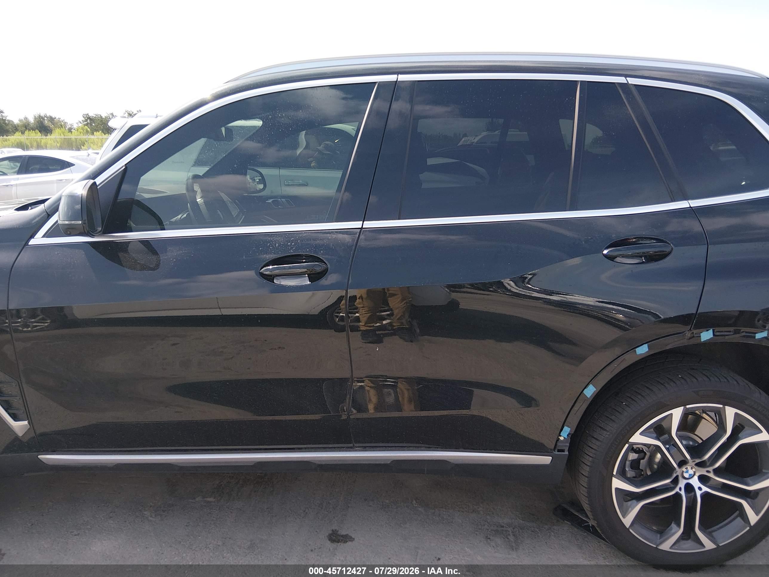 2026 BMW X5 PHEV XDRIVE50E