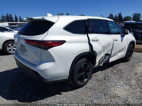 2020 TOYOTA HIGHLANDER L