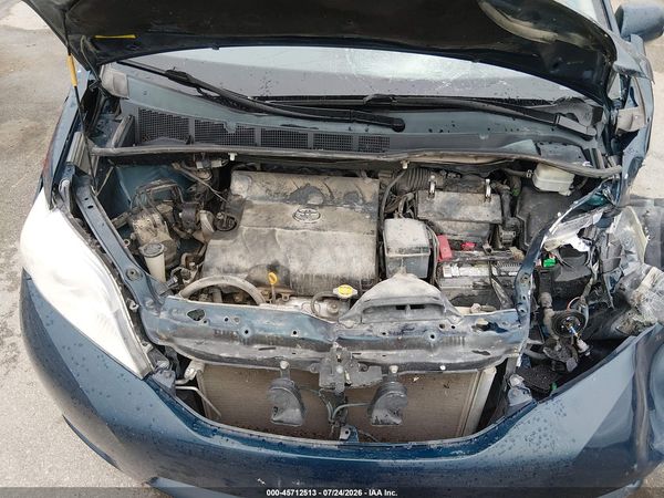 2012 TOYOTA SIENNA LE V6 8 PASSENGER