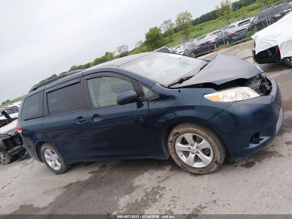 2012 TOYOTA SIENNA LE V6 8 PASSENGER