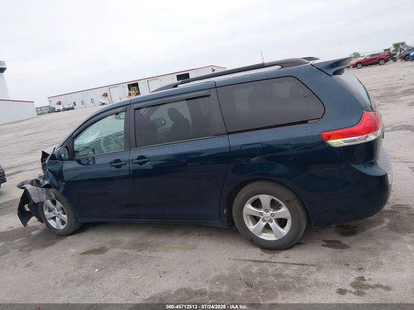 2012 TOYOTA SIENNA LE V6 8 PASSENGER