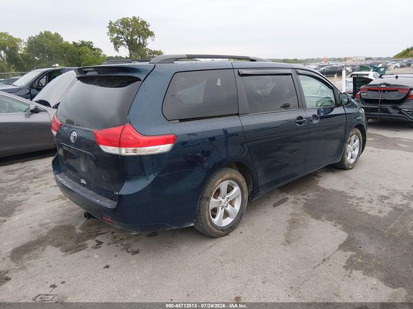 2012 TOYOTA SIENNA LE V6 8 PASSENGER