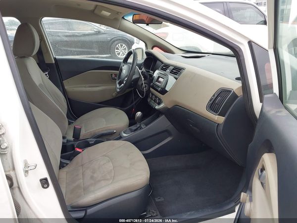 2016 KIA RIO LX