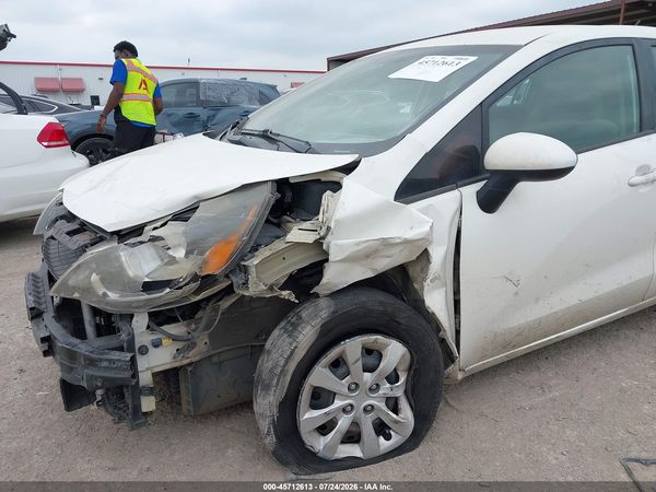 2016 KIA RIO LX