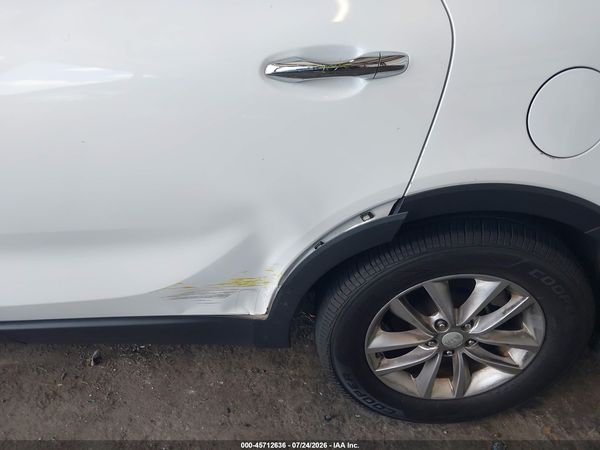 2016 KIA SORENTO 2.4L LX