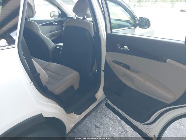 2016 KIA SORENTO 2.4L LX