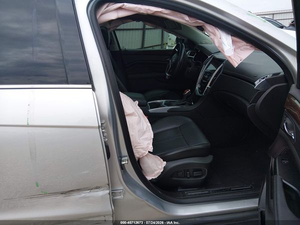 2016 CADILLAC SRX PERFORMANCE COLLECTION