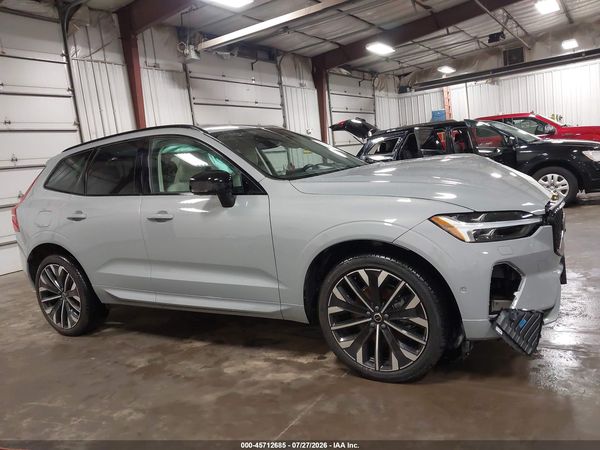 2026 VOLVO XC60 B5 ULTRA