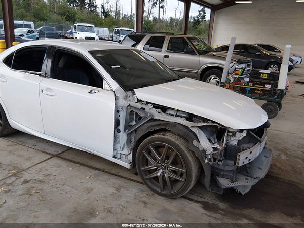 2016 LEXUS IS 200T